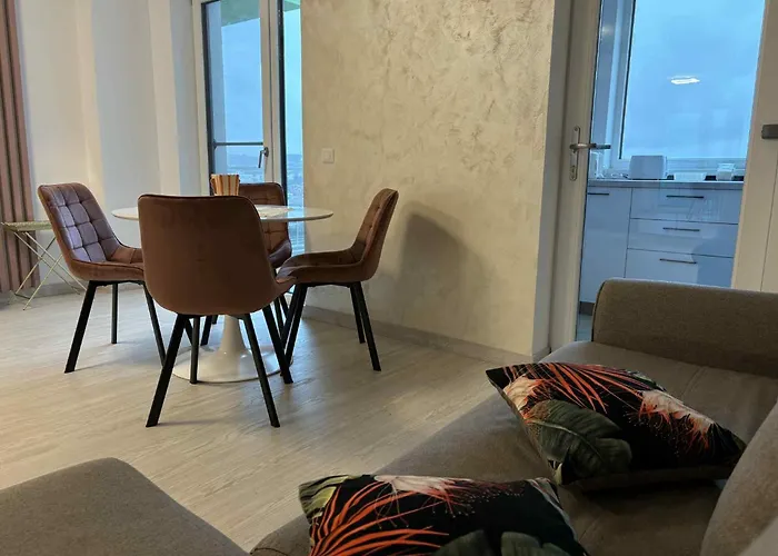 Oltenia Decebal 2 Apartment